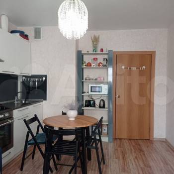 Продается 1-комнатная квартира, 27,7 м²