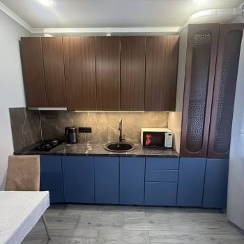 Сдается 2-х комнатная квартира, 65 м²