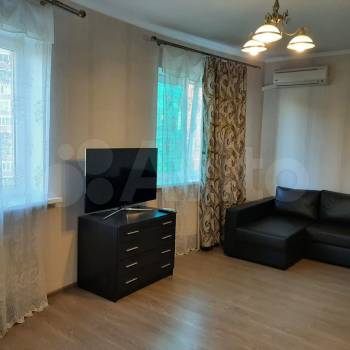 Сдается 2-х комнатная квартира, 61 м²