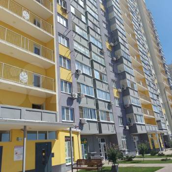 Сдается 1-комнатная квартира, 42 м²