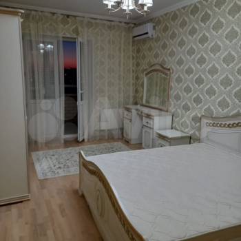 Сдается 2-х комнатная квартира, 85 м²