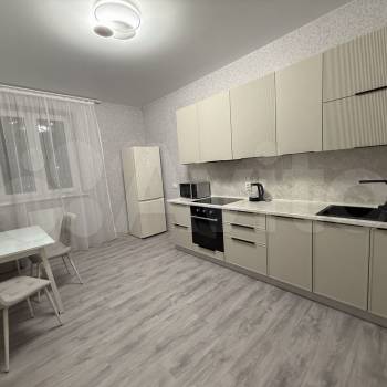 Сдается 1-комнатная квартира, 41 м²