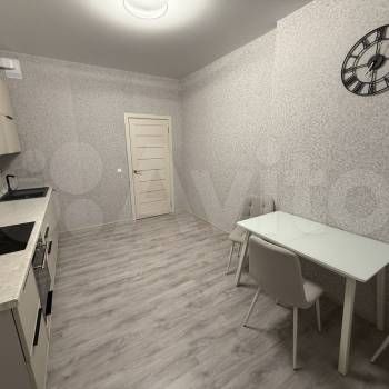 Сдается 1-комнатная квартира, 41 м²