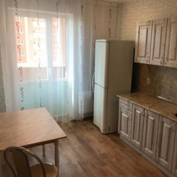 Сдается 1-комнатная квартира, 37 м²