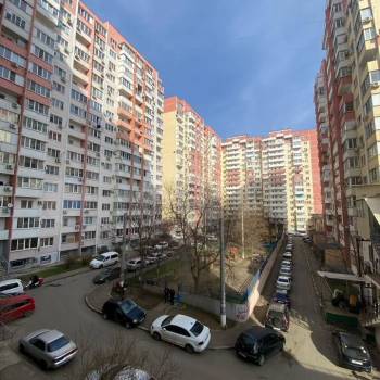 Сдается 1-комнатная квартира, 46,9 м²