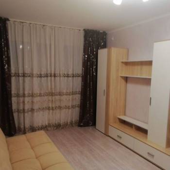 Сдается 1-комнатная квартира, 37 м²