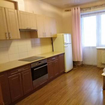 Сдается 1-комнатная квартира, 37 м²