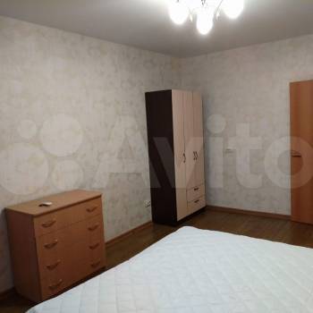 Сдается 1-комнатная квартира, 37 м²