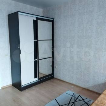 Сдается 1-комнатная квартира, 46 м²