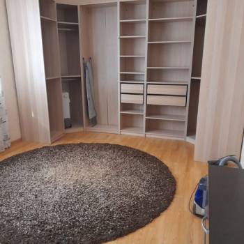 Сдается 1-комнатная квартира, 55 м²