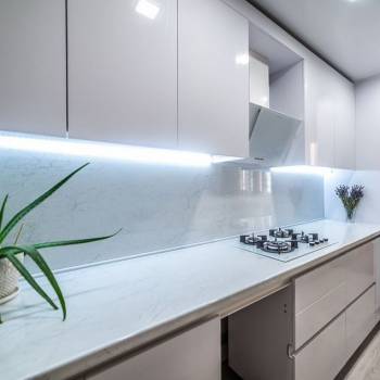 Продается 1-комнатная квартира, 47 м²