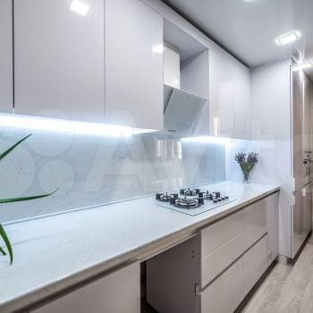 Продается 1-комнатная квартира, 47 м²