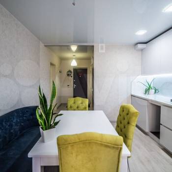 Продается 1-комнатная квартира, 47 м²