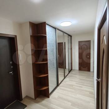 Сдается 2-х комнатная квартира, 65 м²