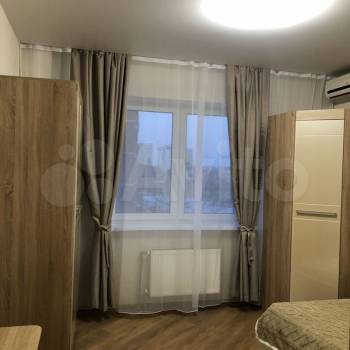 Сдается 1-комнатная квартира, 46,7 м²