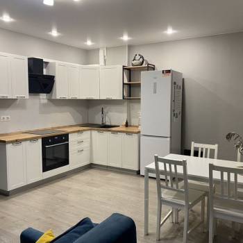 Сдается 1-комнатная квартира, 51 м²