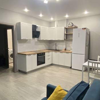 Сдается 1-комнатная квартира, 51 м²