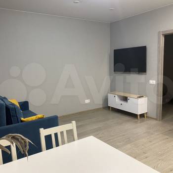 Сдается 1-комнатная квартира, 51 м²