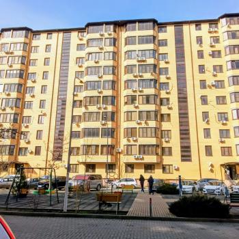 Сдается 1-комнатная квартира, 42 м²