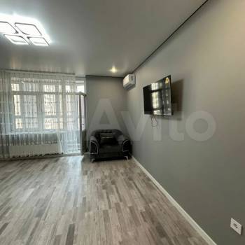 Сдается 2-х комнатная квартира, 65 м²