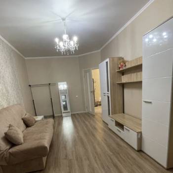 Сдается 1-комнатная квартира, 40 м²