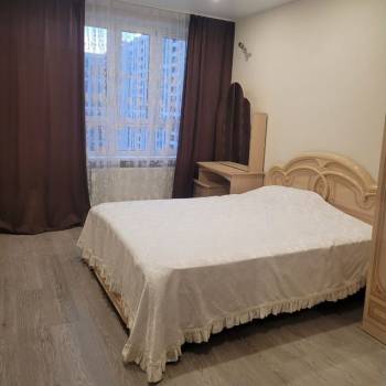 Сдается 2-х комнатная квартира, 61 м²