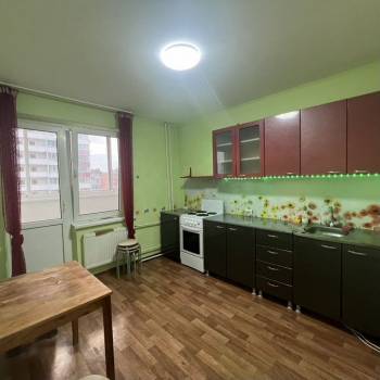 Сдается 1-комнатная квартира, 38 м²