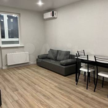 Сдается 2-х комнатная квартира, 64 м²