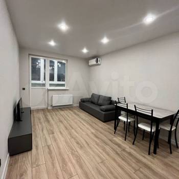 Сдается 2-х комнатная квартира, 64 м²