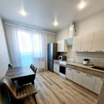 Сдается 1-комнатная квартира, 38 м²