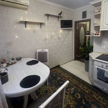 Сдается 2-х комнатная квартира, 56 м²