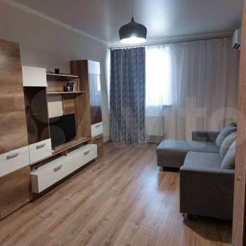 Сдается 1-комнатная квартира, 39 м²