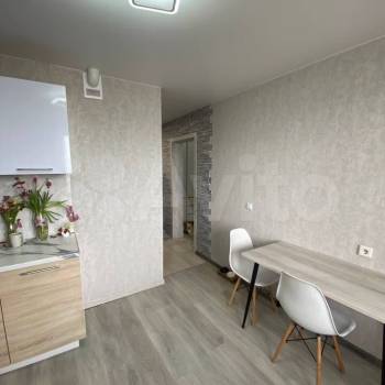 Сдается 1-комнатная квартира, 38,5 м²