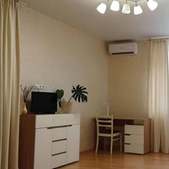 Сдается 1-комнатная квартира, 44 м²