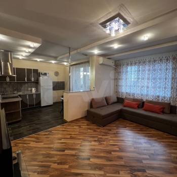 Сдается 1-комнатная квартира, 50 м²