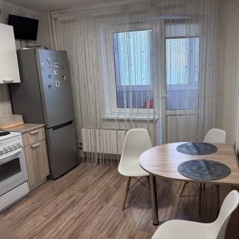 Сдается 1-комнатная квартира, 40 м²