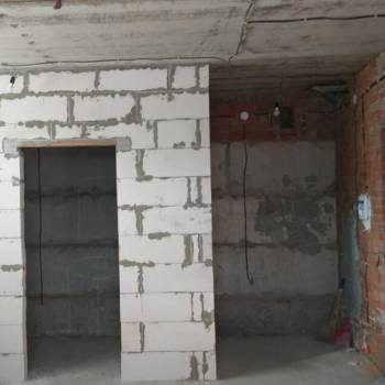 Продается 1-комнатная квартира, 38 м²