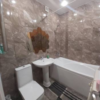Продается 1-комнатная квартира, 43 м²