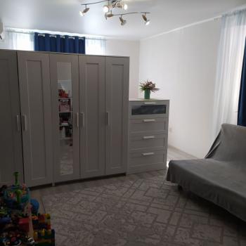Продается 1-комнатная квартира, 40,7 м²