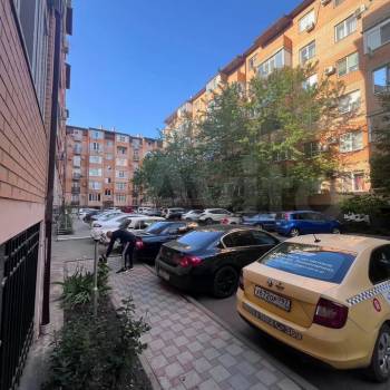 Сдается 2-х комнатная квартира, 60 м²