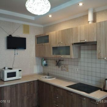 Сдается 1-комнатная квартира, 46 м²