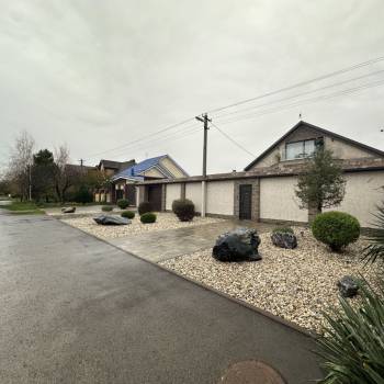 Продается Дом, 240 м²