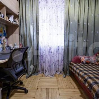 Продается Многокомнатная квартира, 71 м²
