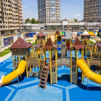 Продается 3-х комнатная квартира, 158 м²