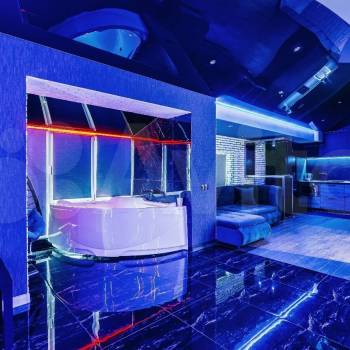 Продается 1-комнатная квартира, 50 м²