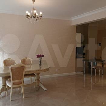 Продается 3-х комнатная квартира, 104 м²