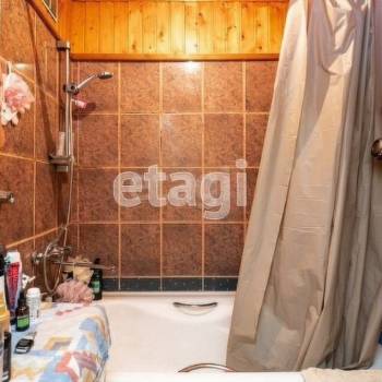 Продается Многокомнатная квартира, 82 м²