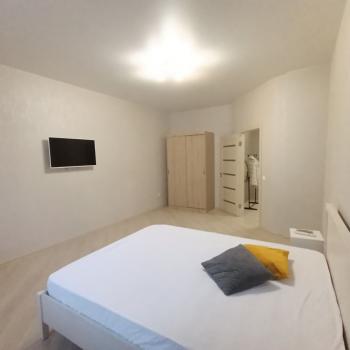 Продается 1-комнатная квартира, 50 м²