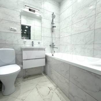 Продается 1-комнатная квартира, 45 м²