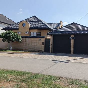 Продается Дом, 360 м²